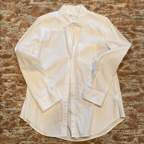 Gap Fitted Boyfriend Button Down- Sz Small EEUC